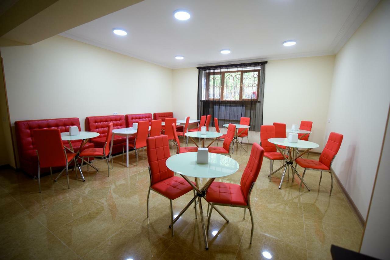 Royal Palace Hotel فانادزور المظهر الخارجي الصورة