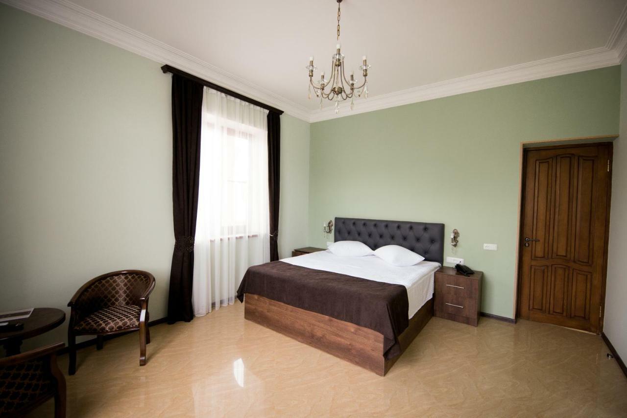 Royal Palace Hotel فانادزور المظهر الخارجي الصورة